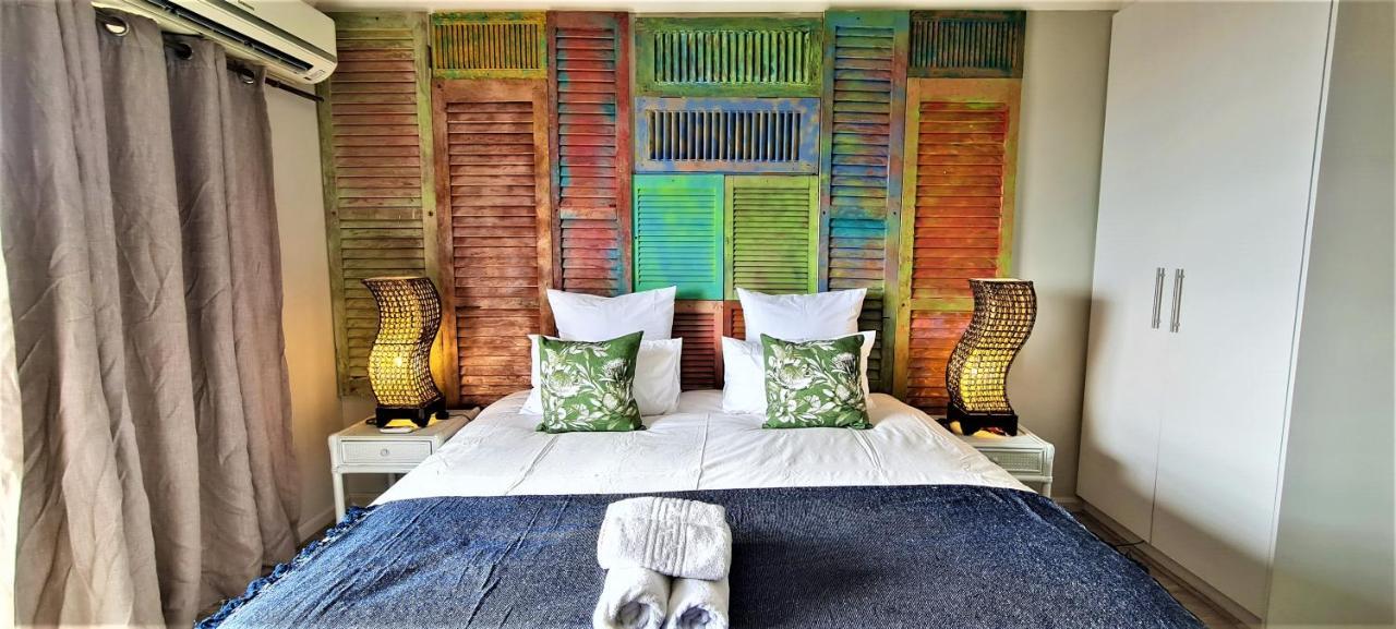 African Groove Camps Bay Kapstaden Eksteriør billede